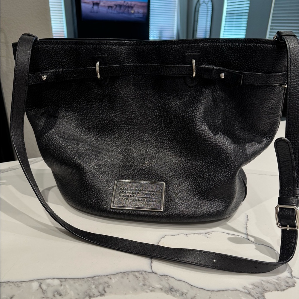 Marc By Marc Jacobs Black Leather Tag